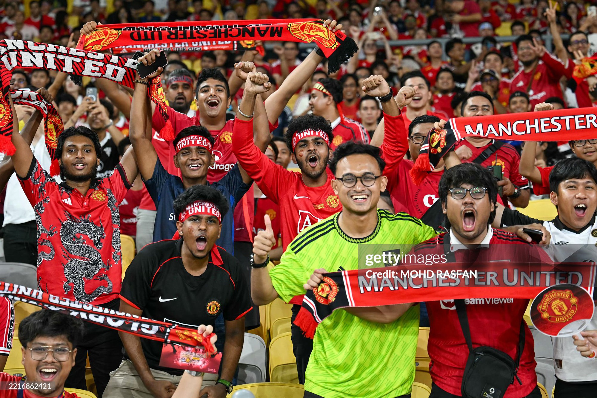 HẾT GIỜ: Man Utd thi đấu thiếu chuyên nghiệp, "ngã ngựa" đau đớn trước Các ngôi sao Đông Nam Á- Ảnh 8.