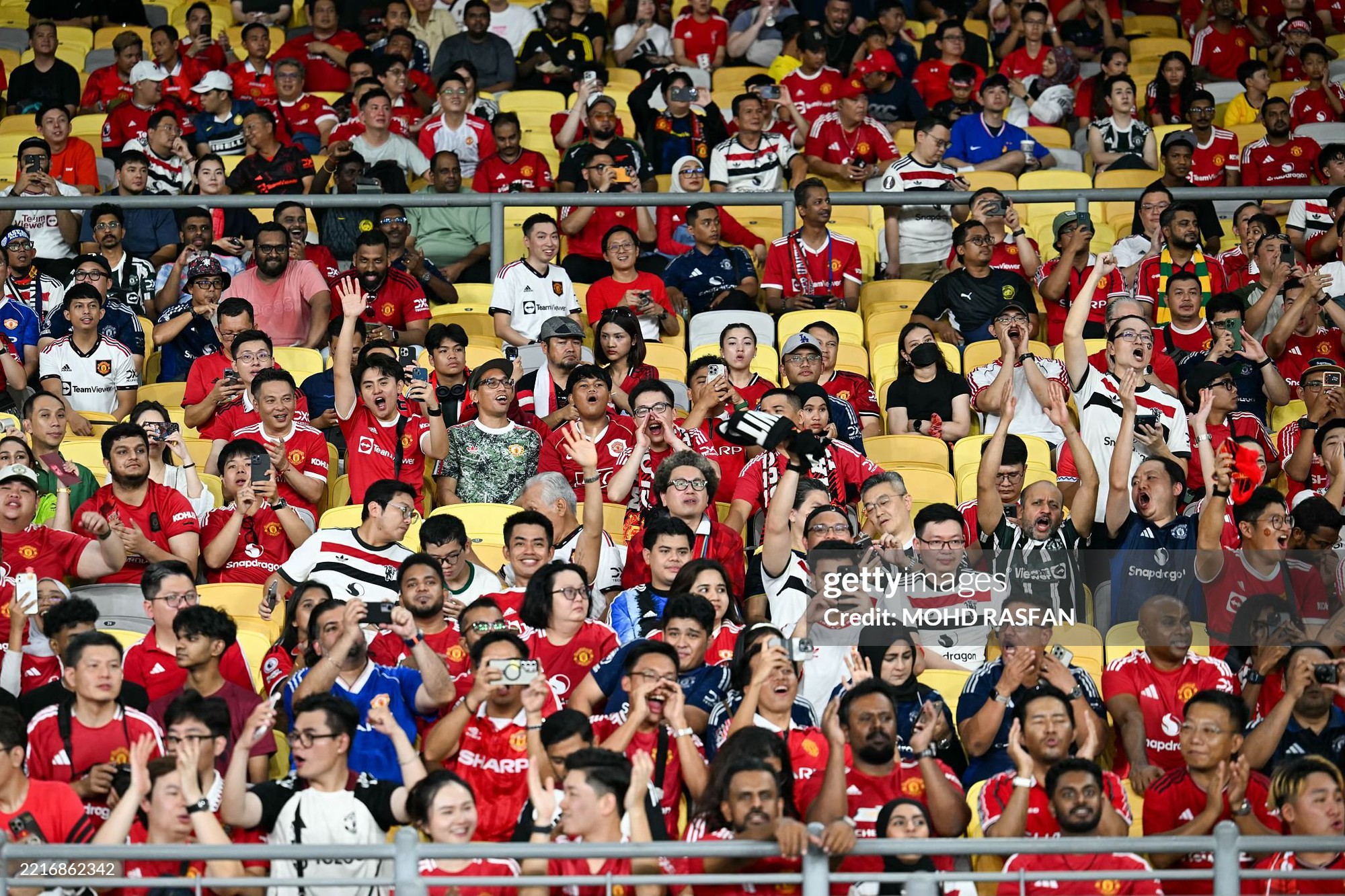 HẾT GIỜ: Man Utd thi đấu thiếu chuyên nghiệp, "ngã ngựa" đau đớn trước Các ngôi sao Đông Nam Á- Ảnh 9.