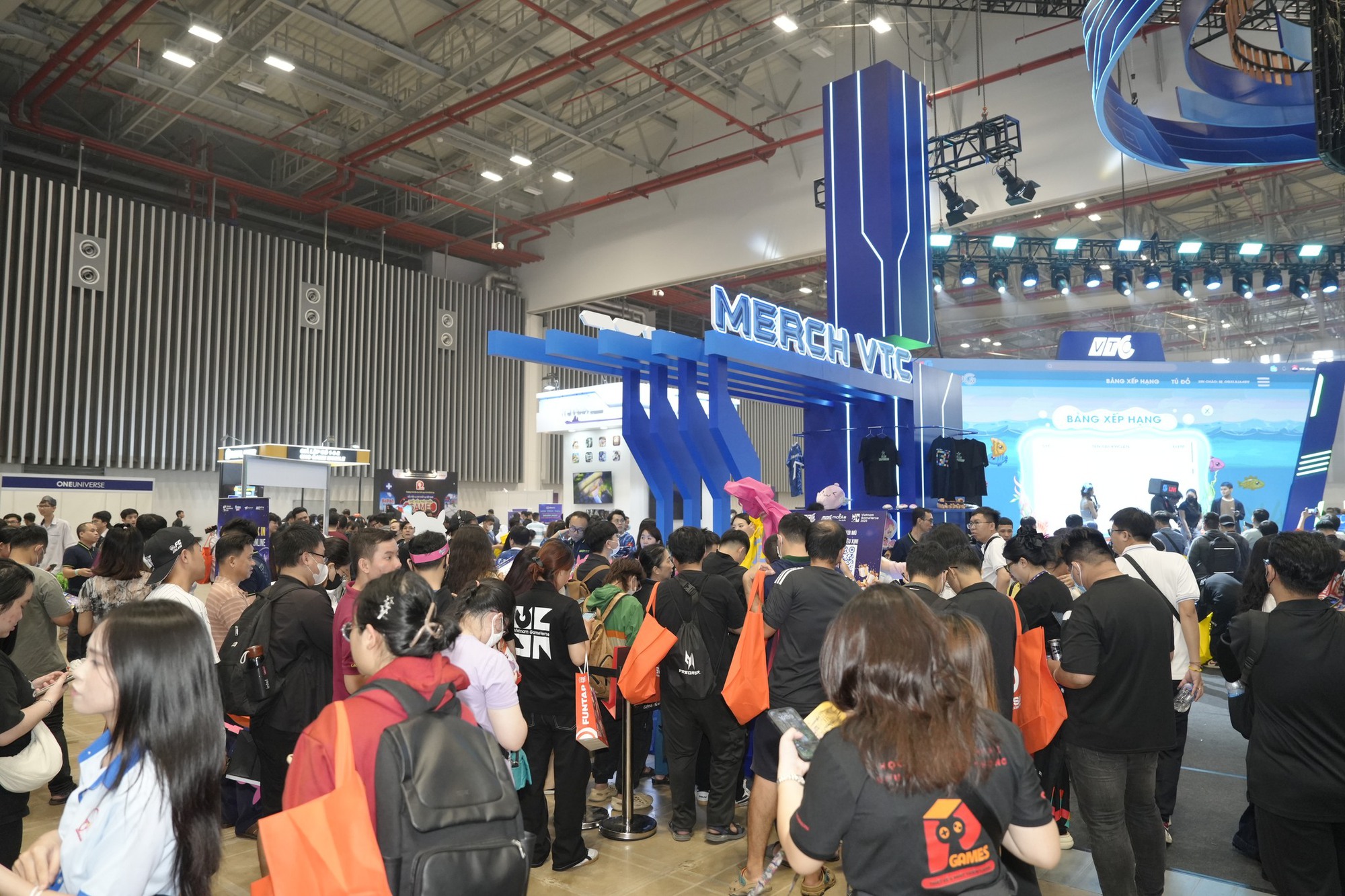 VTC nhận giải nhà phát hành xuất sắc nhất tại Vietnam Game Awards 2025- Ảnh 2.
