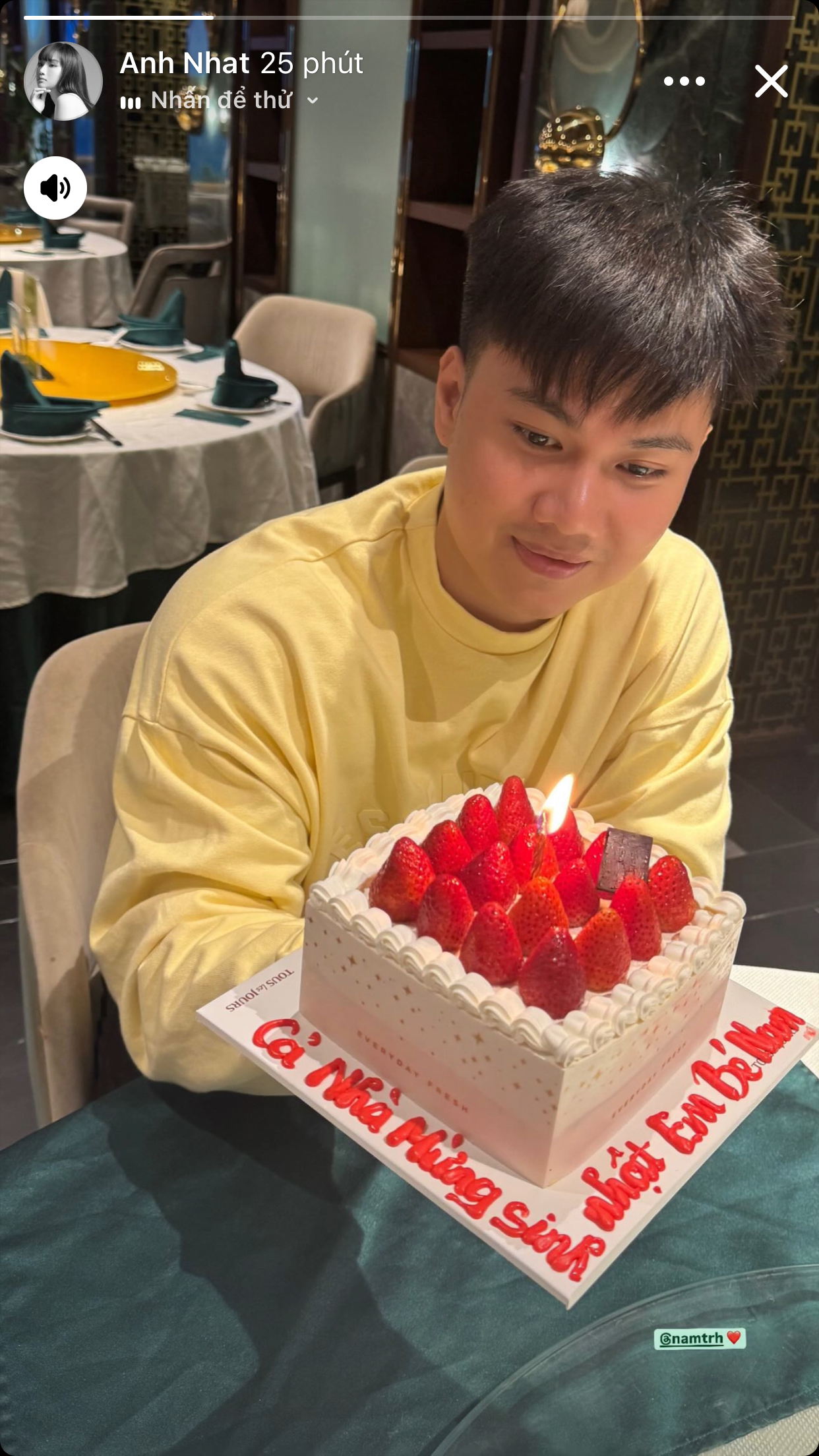 1s lướt qua màn hình lộ bằng chứng hẹn hò rõ mồn một của Miu Lê và thiếu gia kém 5 tuổi- Ảnh 5. 1s lướt qua màn hình lộ bằng chứng hẹn hò rõ mồn một của Miu Lê và thiếu gia kém 5 tuổi- Ảnh 5.
