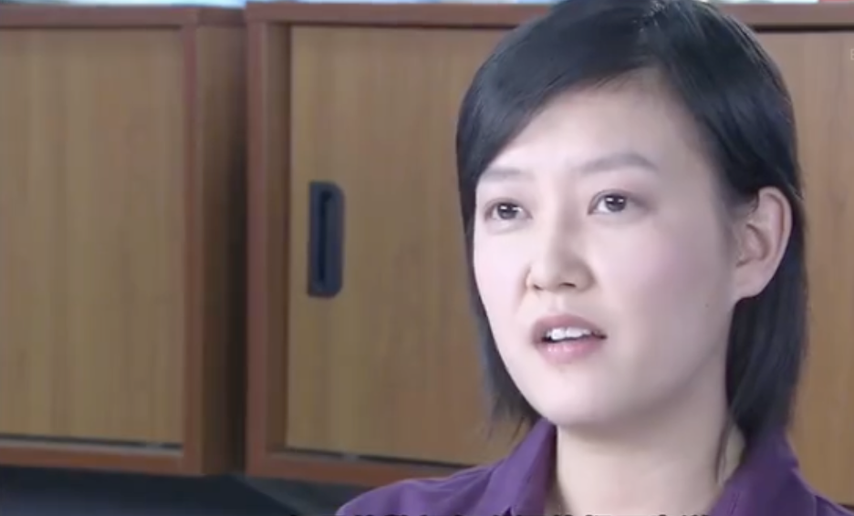 Người phụ nữ trúng độc đắc 3,2 tỷ đồng, cảnh sát thông báo: “Cô không không nhận được đồng nào, còn mất thêm 300 triệu”