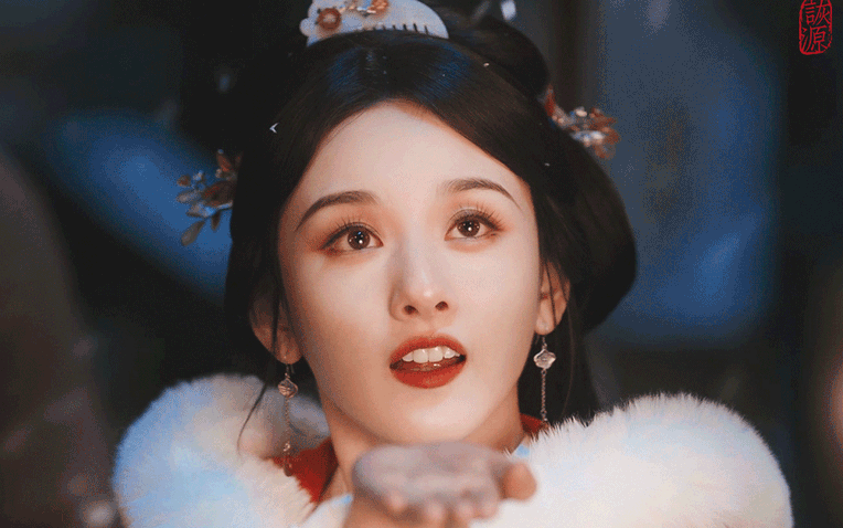 Nữ chính phim 
