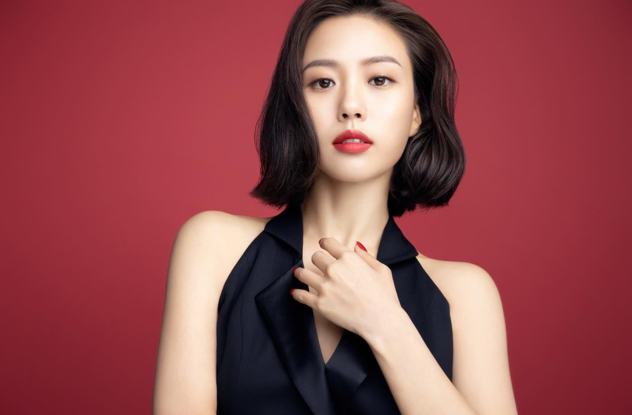 "Mỹ nhân con cưng Netflix" bị tố bắt nạt, trấn lột bạn học, nhạo báng người khuyết tật- Ảnh 3.