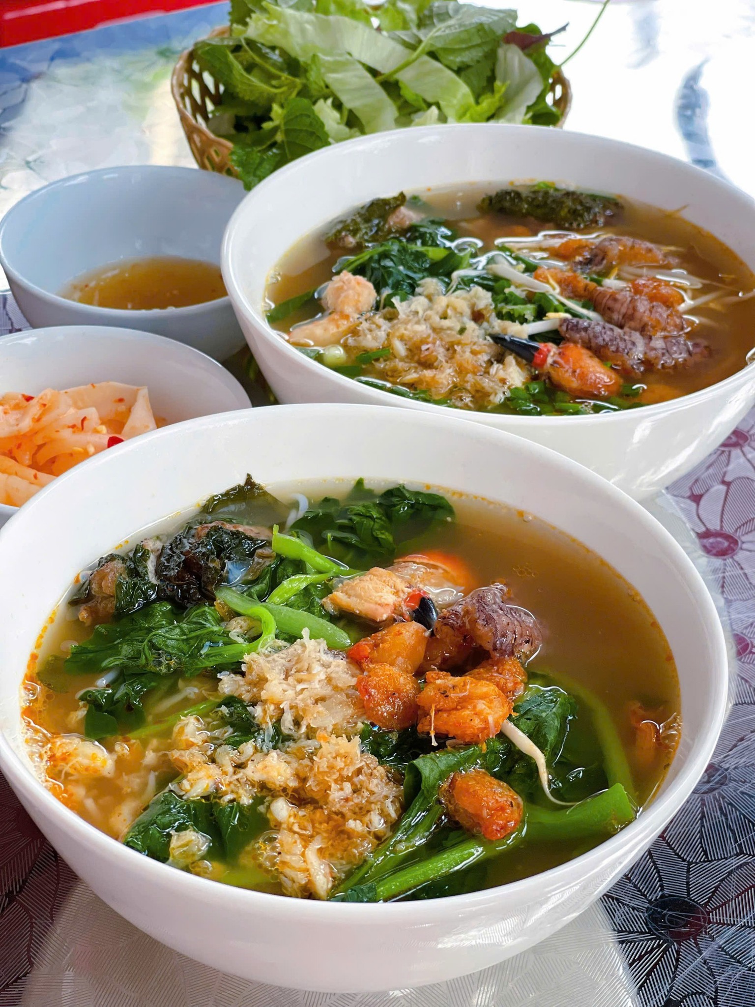 Có những người vượt hàng trăm cây số đến Quảng Ninh chỉ để ăn 3 món đặc sản này: Nhiều nơi khác cũng có nhưng không đâu ngon bằng!- Ảnh 3.