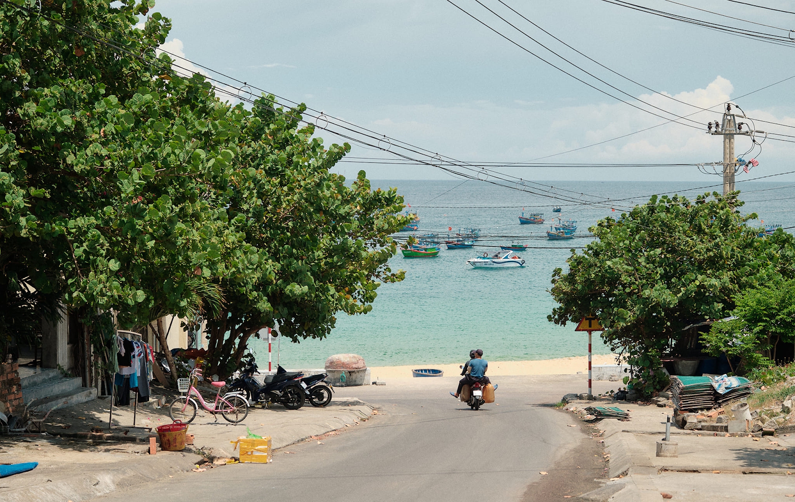 Đón bình minh thơ mộng trên làng chài Nhơn Lý- Ảnh 10.