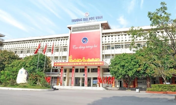 Xác minh thông tin giảng viên ĐH Vinh gửi video nhạy cảm, gạ gẫm sinh viên- Ảnh 2.