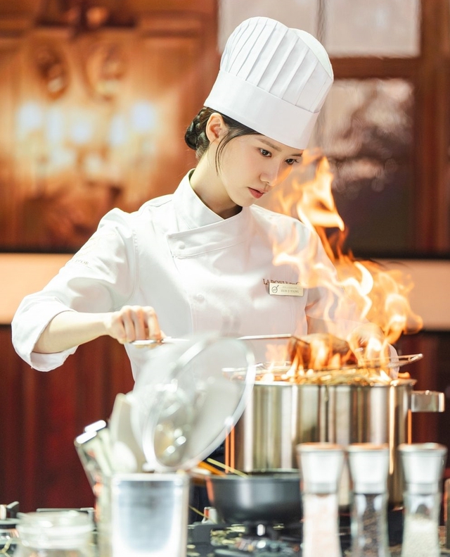 Màn ảnh Hàn lại có siêu phẩm ngôn tình hay chấn động: Nhan sắc nữ chính xứng tầm huyền thoại, ngắm 18 năm không chán- Ảnh 2. Màn ảnh Hàn lại có siêu phẩm ngôn tình hay chấn động: Nhan sắc nữ chính xứng tầm huyền thoại, ngắm 18 năm không chán- Ảnh 2.