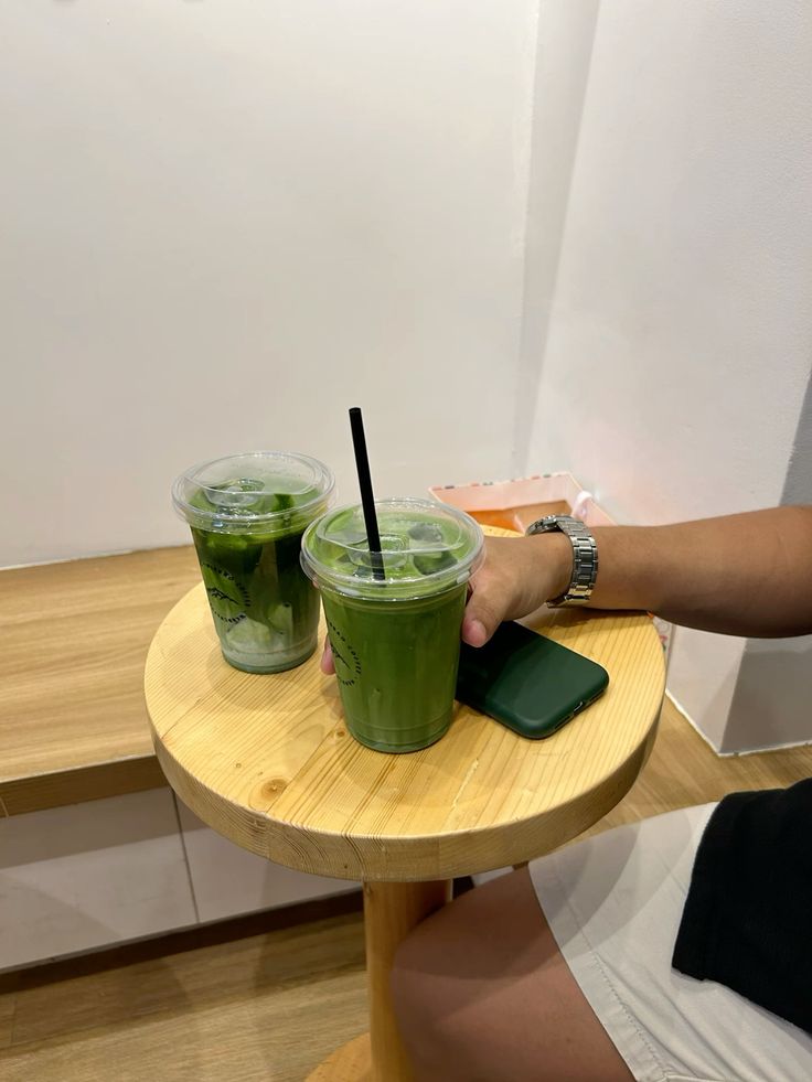 Cốc matcha latte 50k hôm nay sẽ khiến bạn mất 2 tỷ- Ảnh 2.