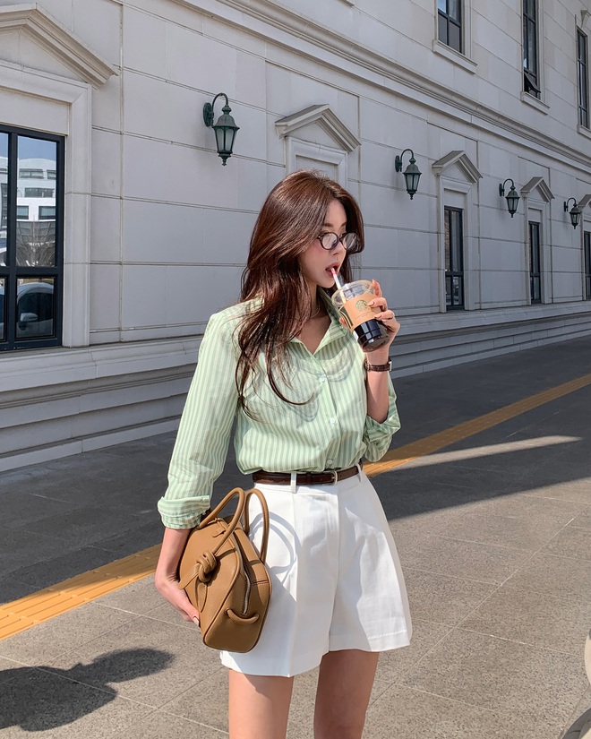 5 mẫu áo sơ mi thịnh hành nhất hiện tại: Có thể phối đồ đơn giản vẫn sành điệu xuất sắc- Ảnh 4.