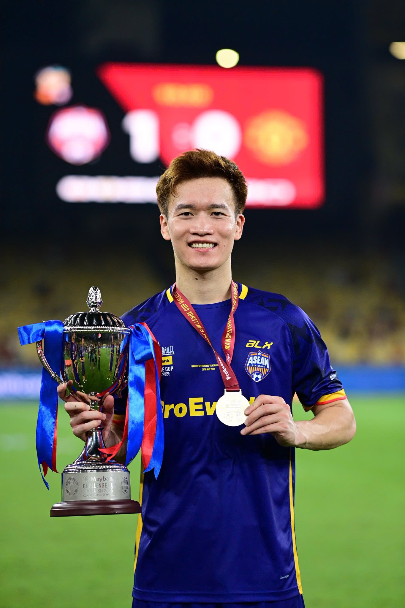 Dàn sao ĐT Việt Nam tưng bừng mừng chiến thắng MU, 1 cái tên được fan MU toàn thế giới gọi tên muốn chiêu mộ- Ảnh 15.