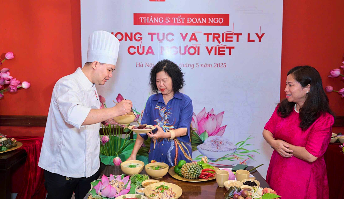 Vì sao có tục "diệt sâu bọ" trong tết Đoan Ngọ?- Ảnh 3.