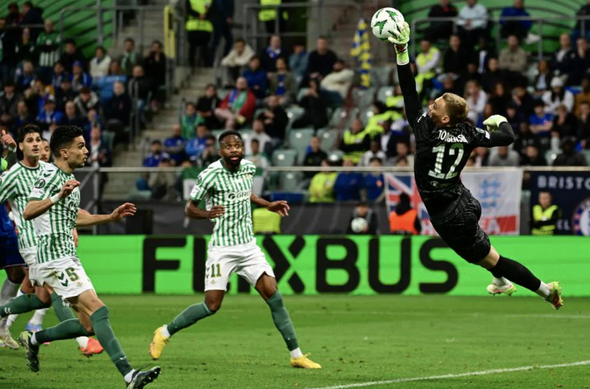 Ngược dòng hạ Betis, Chelsea chạm cửa thiên đường châu Âu thứ 9- Ảnh 2.