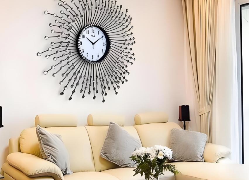 Đồng hồ và gương trong nhà: Đặt sai vị trí là rước họa, đặt đúng thì thuận phong thủy, hút tiền vào như nước- Ảnh 2.