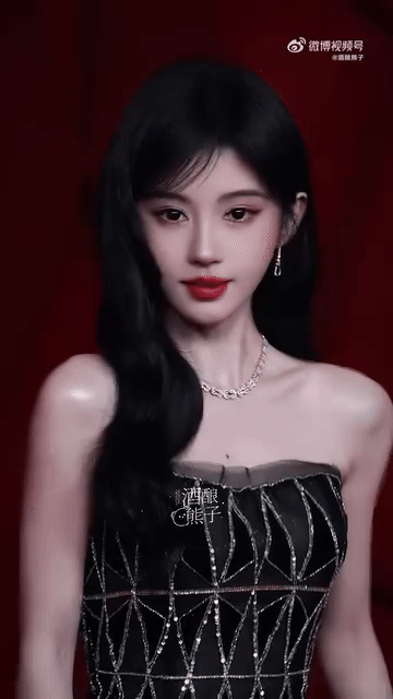 Tưởng Jang Won Young nhưng lại là mỹ nữ 4000 năm trên thảm đỏ: Nhan sắc này không ai giật spotlight nổi- Ảnh 3.