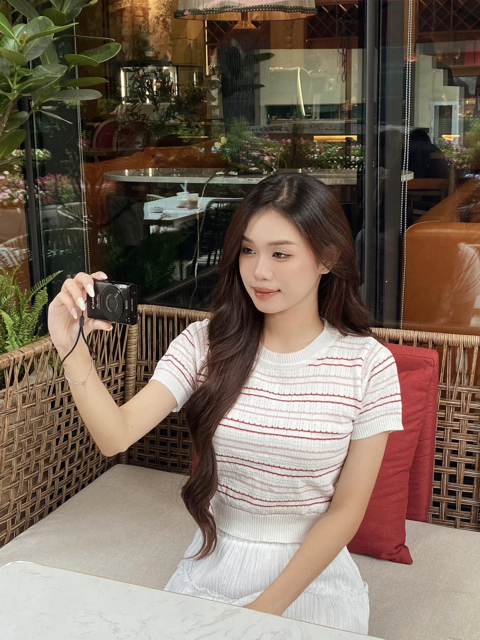 Nữ sinh ĐH Tôn Đức Thắng được tuyển chọn gắt gao để tham gia khối xe Nghi trượng tại Đại lễ 30/4- Ảnh 11.