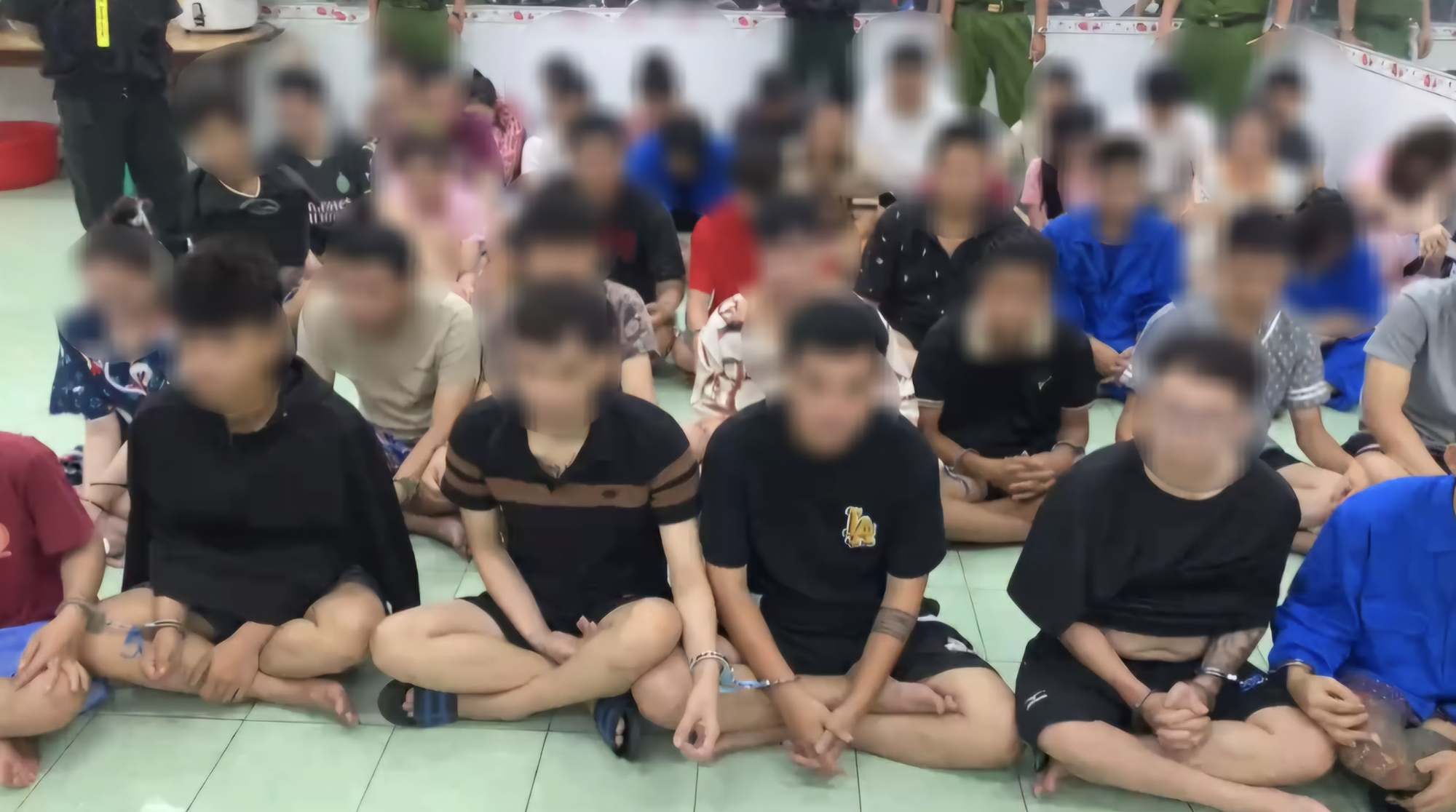Nhiều "ông trùm" lộ diện trong chuyên án 4 tiếp viên hàng không xách ma túy- Ảnh 1.