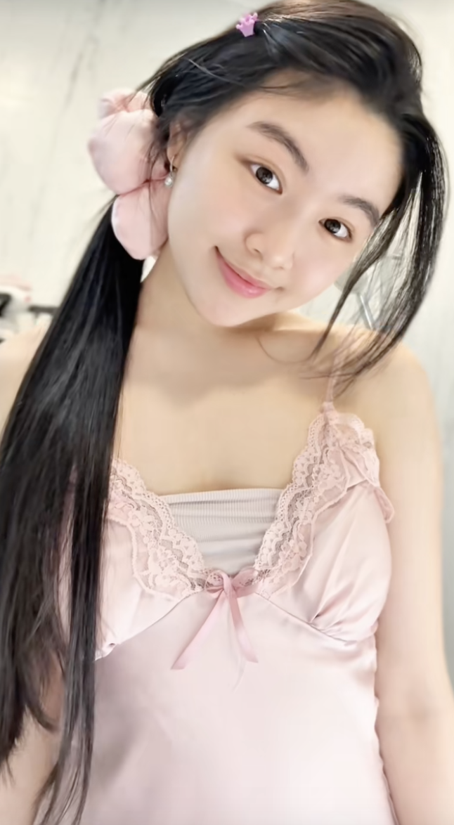 Lọ Lem trở lại sau 1 tháng im lìm trên mạng xã hội- Ảnh 4.