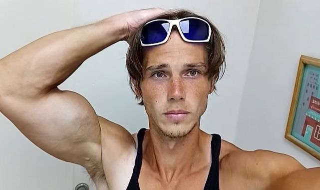 Vì sao mỹ nam 20.000 người theo dõi thà đi ăn xin còn hơn vào showbiz?- Ảnh 3.