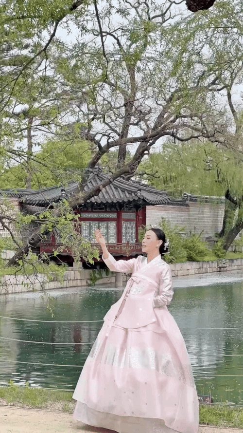 Shark Bình đưa Phương Oanh “hồi cung”, netizen nhận xét 2 chữ về vợ chủ tịch- Ảnh 2.