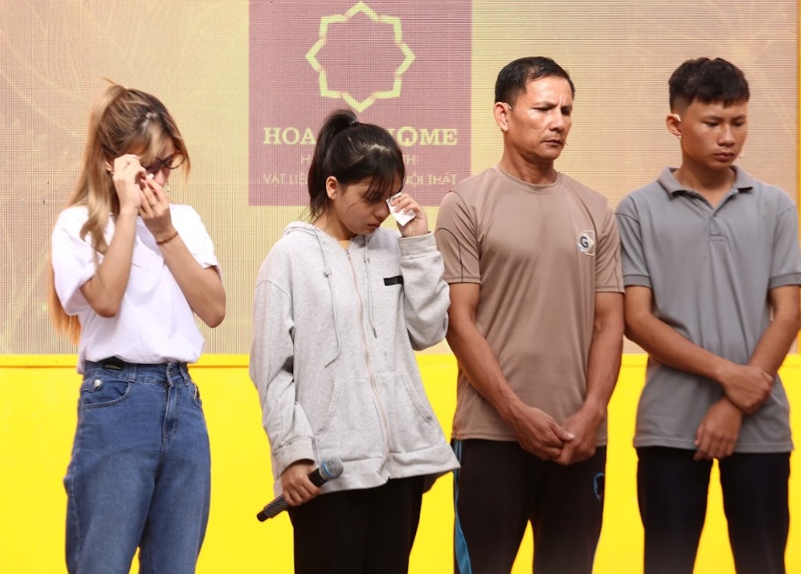Nhà văn Nguyễn Quang Sáng: Là con chủ tiệm vàng nhưng tán gia bại sản, 14 tuổi ra đời rồi đi bộ đội- Ảnh 1.