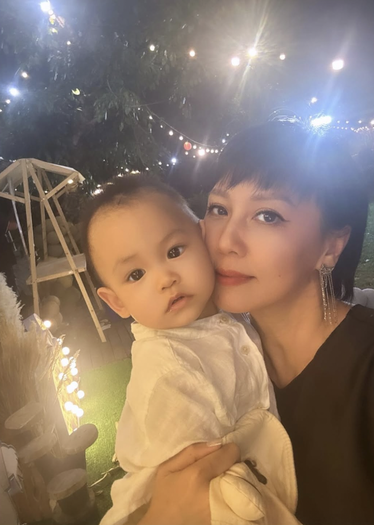 Doãn Hải My gây sốt với khí chất tiểu thư 