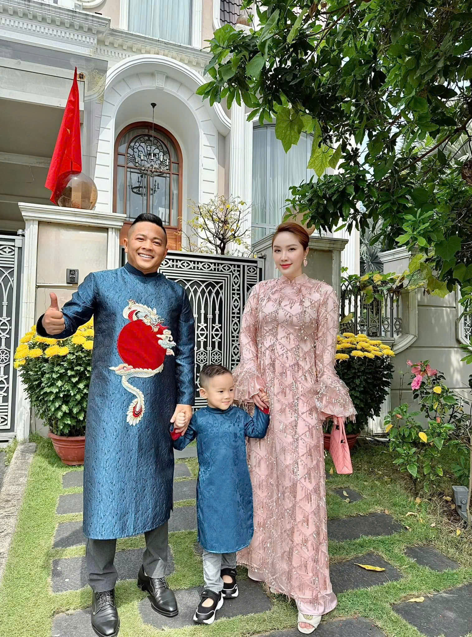 Sao nữ Vbiz tái mặt vì làm 1 việc, khiếp sợ tới mức chân tay ướt sũng- Ảnh 10. Sao nữ Vbiz tái mặt vì làm 1 việc, khiếp sợ tới mức chân tay ướt sũng- Ảnh 10.