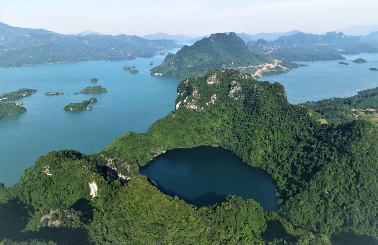 Loại đặc sản được ví như "ngọc trong nước" chỉ có ở sông Đà, nhiều người không ngại vượt hàng trăm cây số đến 2 tỉnh này để thưởng thức- Ảnh 14.