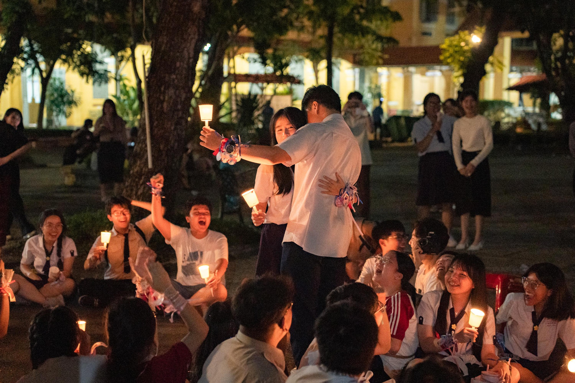 Lễ trưởng thành tri ân tại ngôi trường 112 năm tuổi: Là đoạn kết của thanh xuân nhưng là khởi đầu của tương lai!- Ảnh 10.