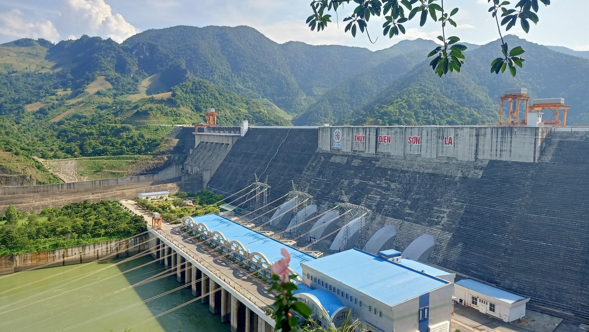 Loại đặc sản được ví như "ngọc trong nước" chỉ có ở sông Đà, nhiều người không ngại vượt hàng trăm cây số đến 2 tỉnh này để thưởng thức- Ảnh 19.