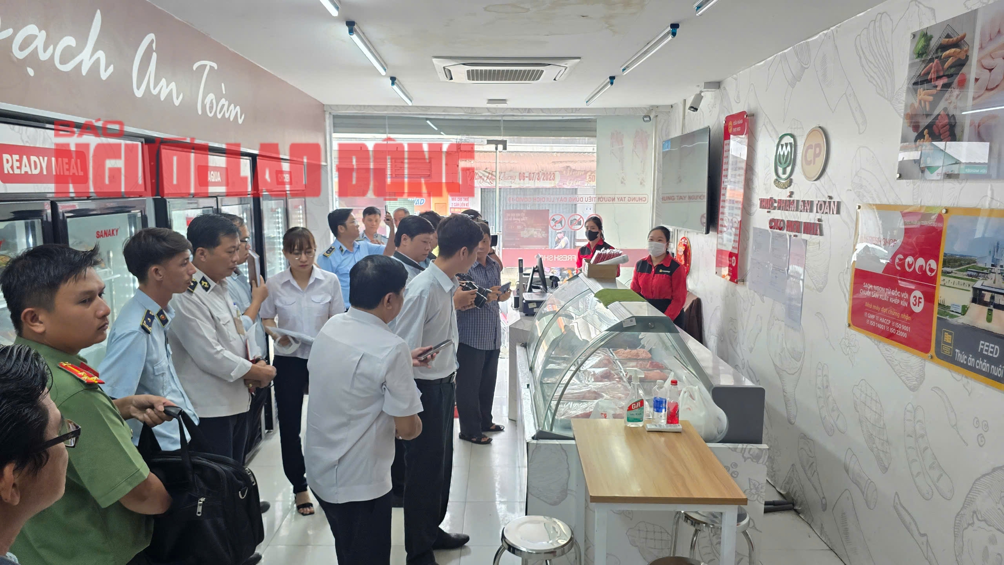 Vụ tố cửa hàng của C.P. Việt Nam bán thịt heo bệnh: Tỉnh Sóc Trăng vào cuộc kiểm tra- Ảnh 8.