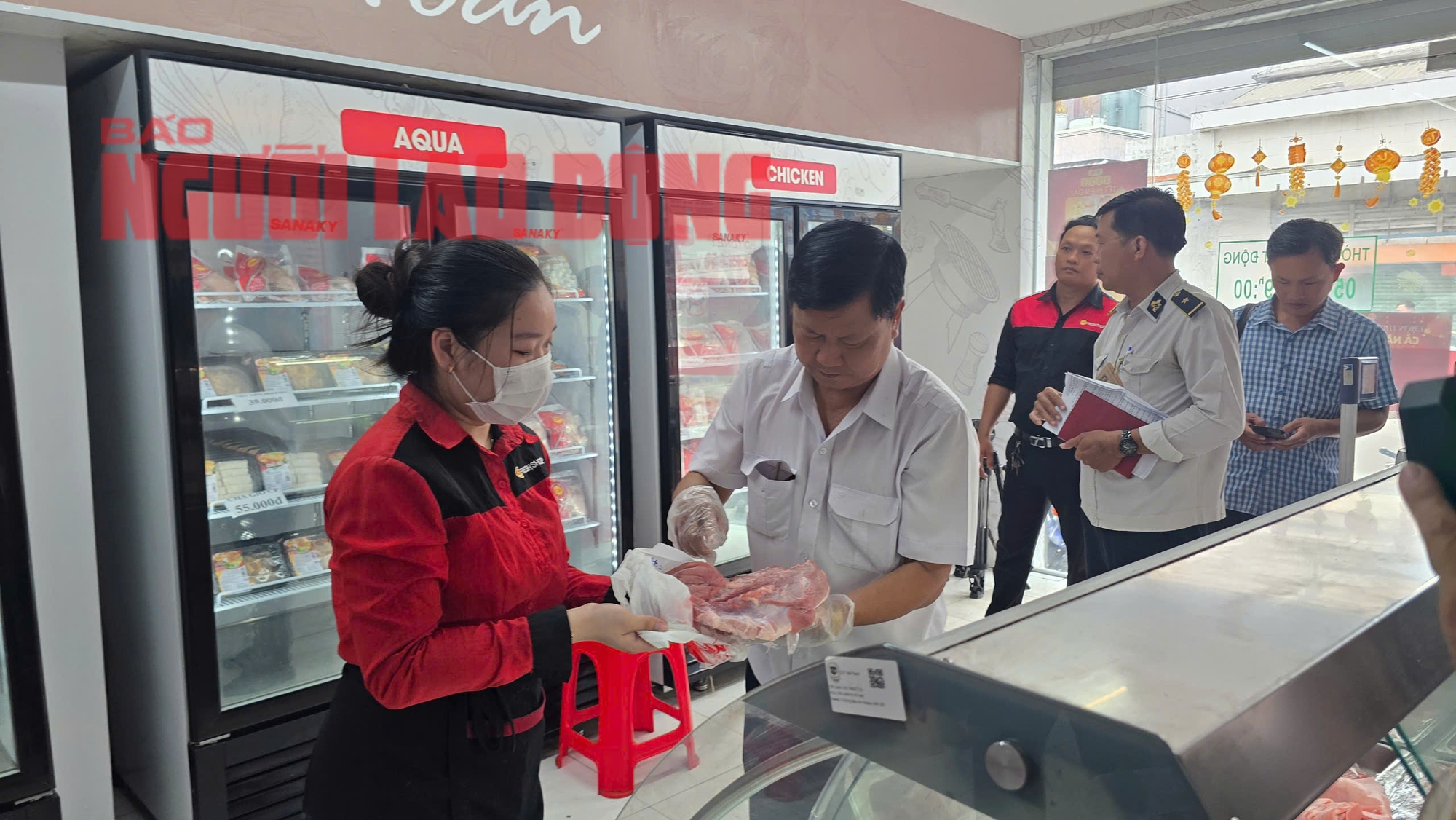 Vụ tố cửa hàng của C.P. Việt Nam bán thịt heo bệnh: Tỉnh Sóc Trăng vào cuộc kiểm tra- Ảnh 2.