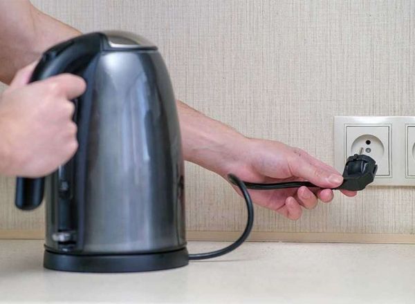5 thiết bị trong nhà đang "nuốt" điện ngầm: Rút phích cắm ngay kẻo "mỏng ví"!- Ảnh 2.