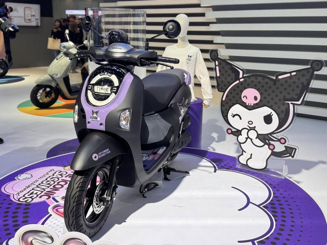 Honda Scoopy bản giới hạn được đưa về Việt Nam- Ảnh 1.