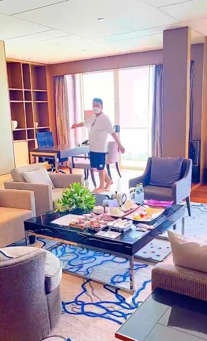 Giật mình trước độ xa xỉ nhà Đoàn Di Băng khi đi du lịch: Check-in toàn nơi thượng lưu, dịch vụ chuẩn giới siêu giàu- Ảnh 6.