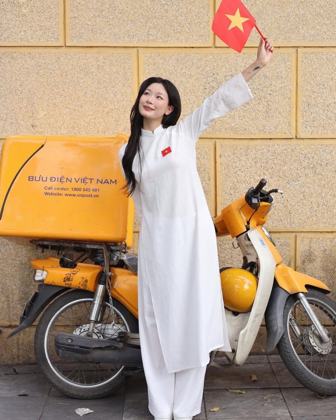 Say đắm tủ đồ của nàng fashion blogger Việt, sành điệu cỡ này thì bảo sao 700k người ấn follow- Ảnh 1.