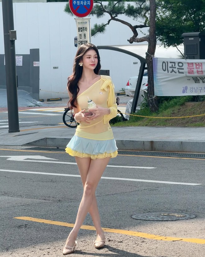 Mỹ nữ váy trắng bước lả lướt khiến dân tình điêu đứng, đang là hot girl bỗng thành “nữ chính ngôn tình”- Ảnh 13.