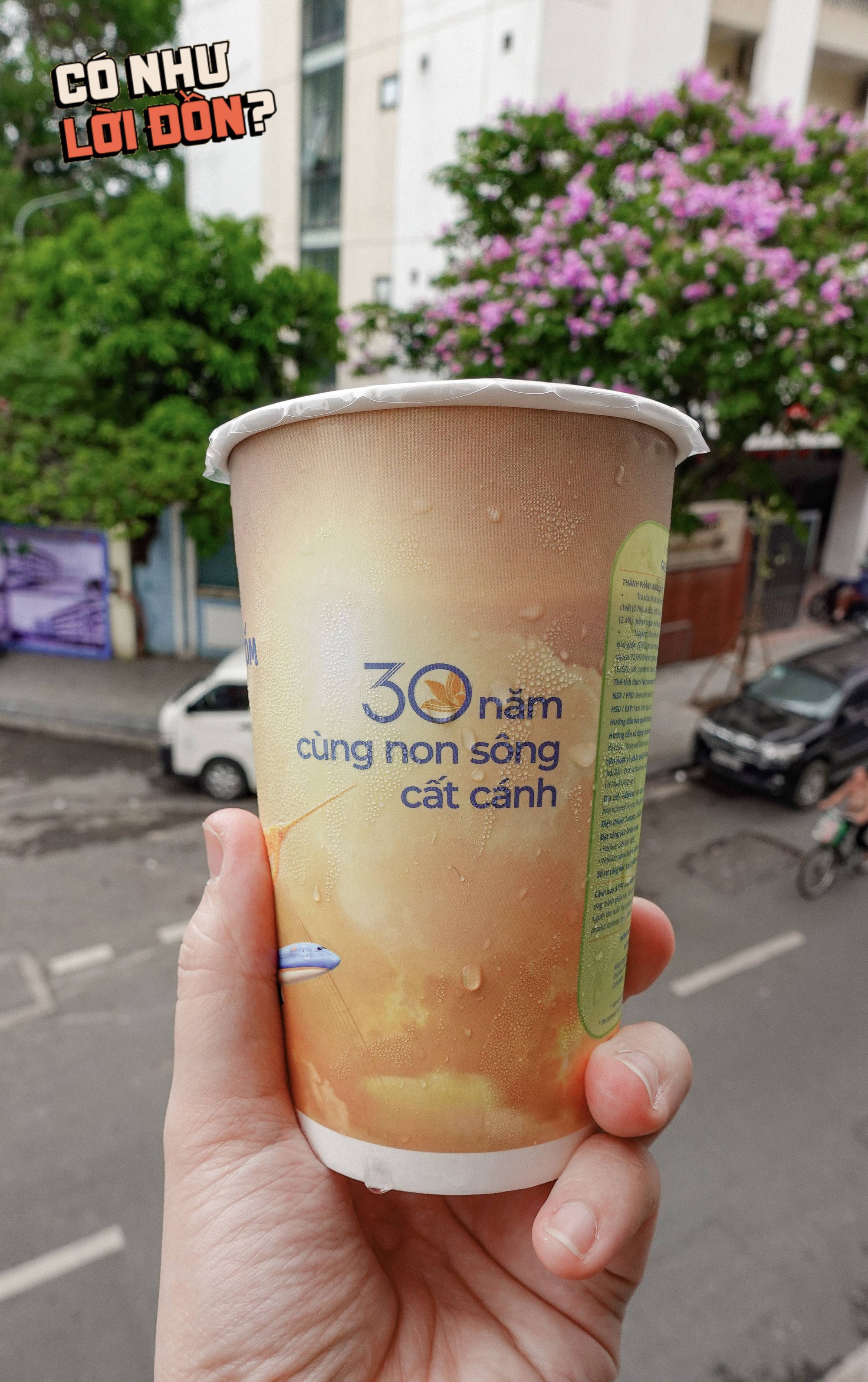 Cận cảnh cốc trà sữa cốm 50k của Vietnam Airlines: Bao bì đẹp nhưng topping bên trong mới là điều đáng chú ý- Ảnh 3.