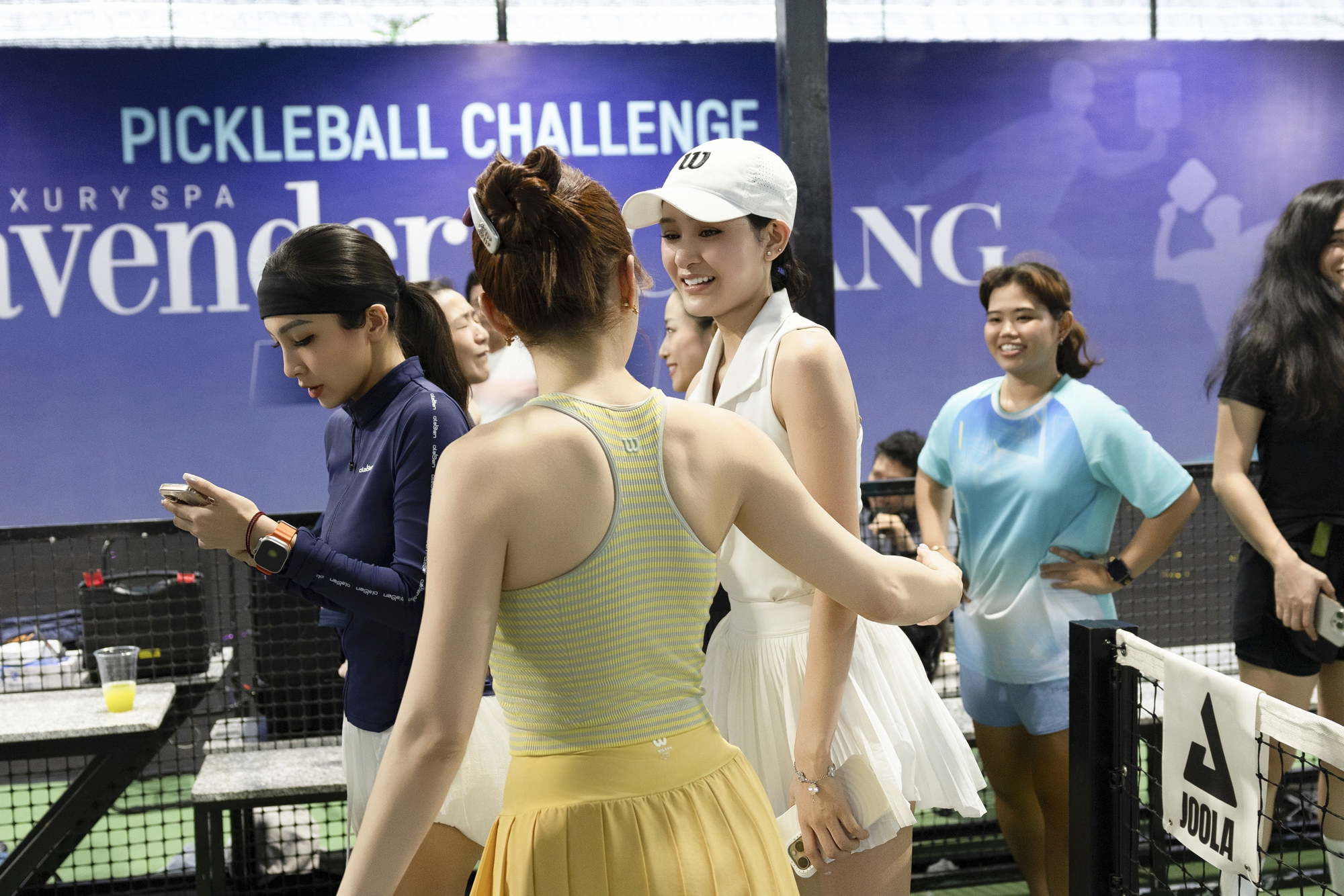 Giải pickleball Vbiz: Hiền Hồ ẵm cúp vô địch, Bảo Thy - tình cũ Hoa hậu Hương Giang thi đấu rực lửa!- Ảnh 11.