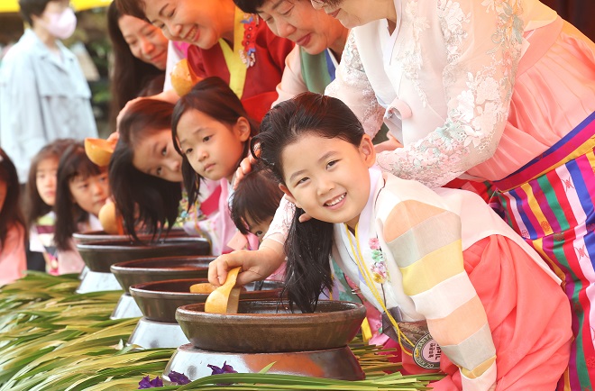 Nguồn gốc và những điều thú vị về ngày Tết Đoan Ngọ- Ảnh 4.
