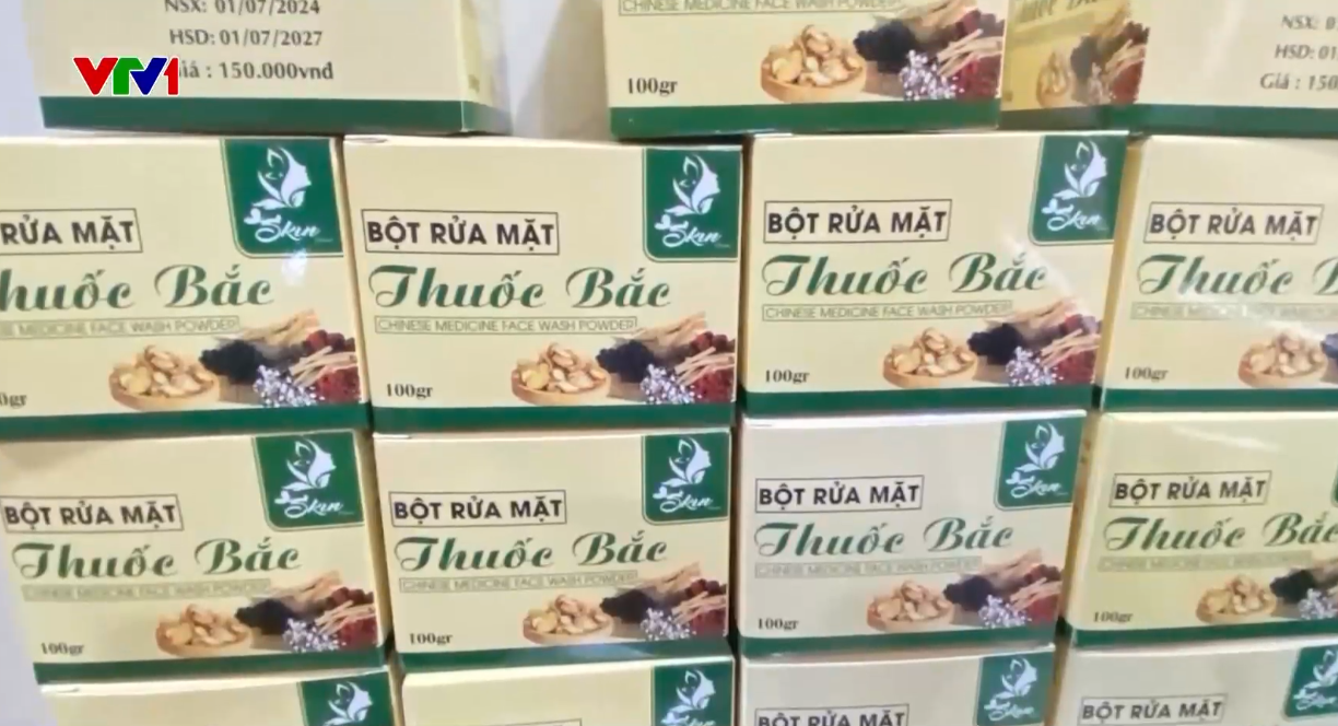Phát hiện gần 6.000 sản phẩm dưỡng trắng da mặt và toàn thân không rõ nguồn gốc- Ảnh 2.