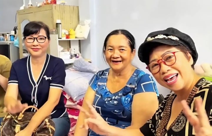 Nghệ sĩ cải lương xinh đẹp giờ mắc nhiều bệnh, phải làm xe ôm, tạp vụ kiếm sống- Ảnh 2. Nghệ sĩ cải lương xinh đẹp giờ mắc nhiều bệnh, phải làm xe ôm, tạp vụ kiếm sống- Ảnh 2.