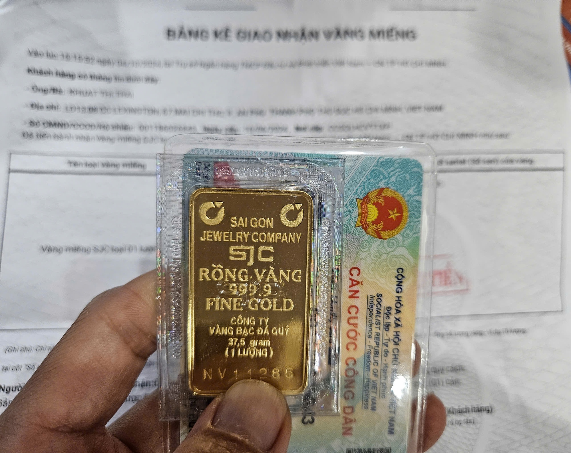 Eximbank lên tiếng về vi phạm trong hoạt động kinh doanh vàng miếng- Ảnh 1.