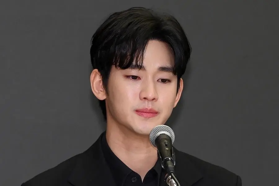 Cú lội ngược dòng gây sốc của Kim Soo Hyun giữa nguy cơ bồi thường 103 tỷ vì scandal với Kim Sae Ron- Ảnh 1.