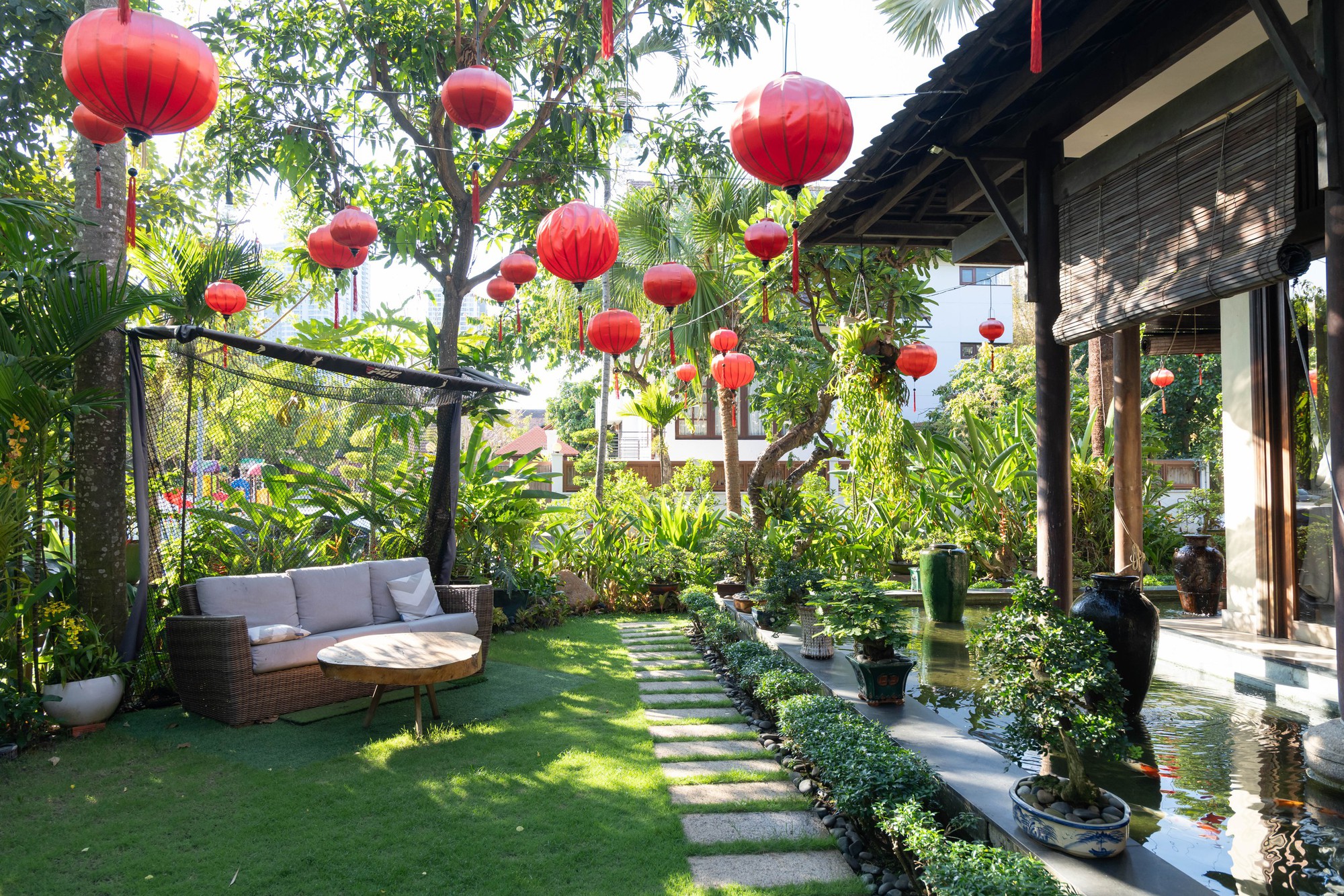 Chồng của 