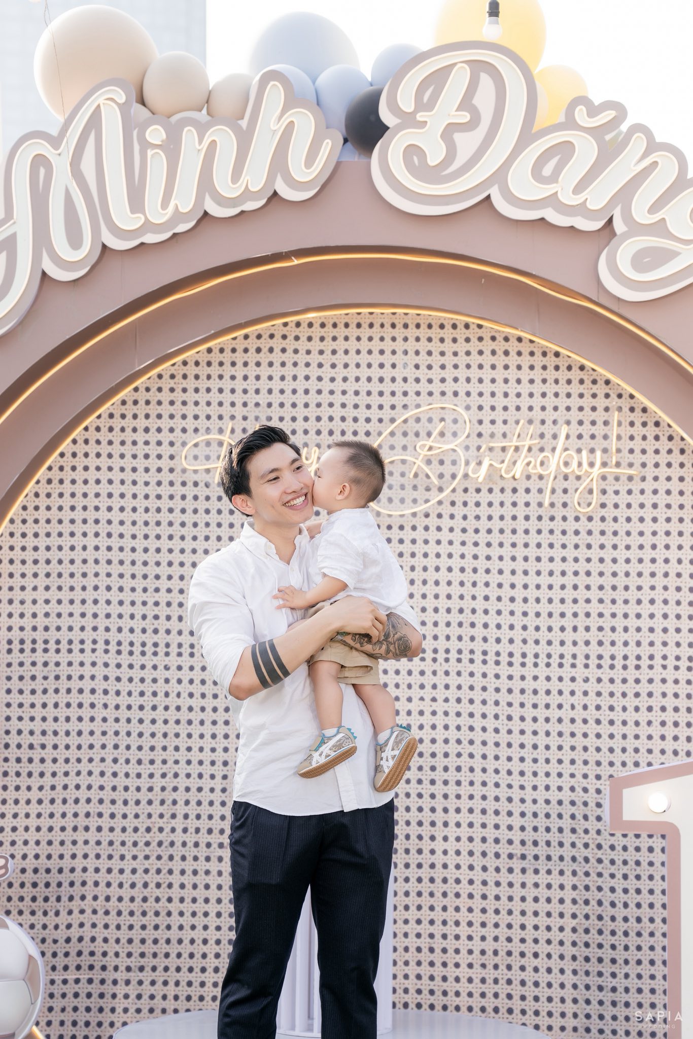 X&ocirc;n xao visual ngọt ng&agrave;o Do&atilde;n Hải My, thần th&aacute;i chuẩn tiểu thư l&aacute; ngọc c&agrave;nh v&agrave;ng, đ&ocirc;i ch&acirc;n d&agrave;i nuột n&agrave; mới chiếm 