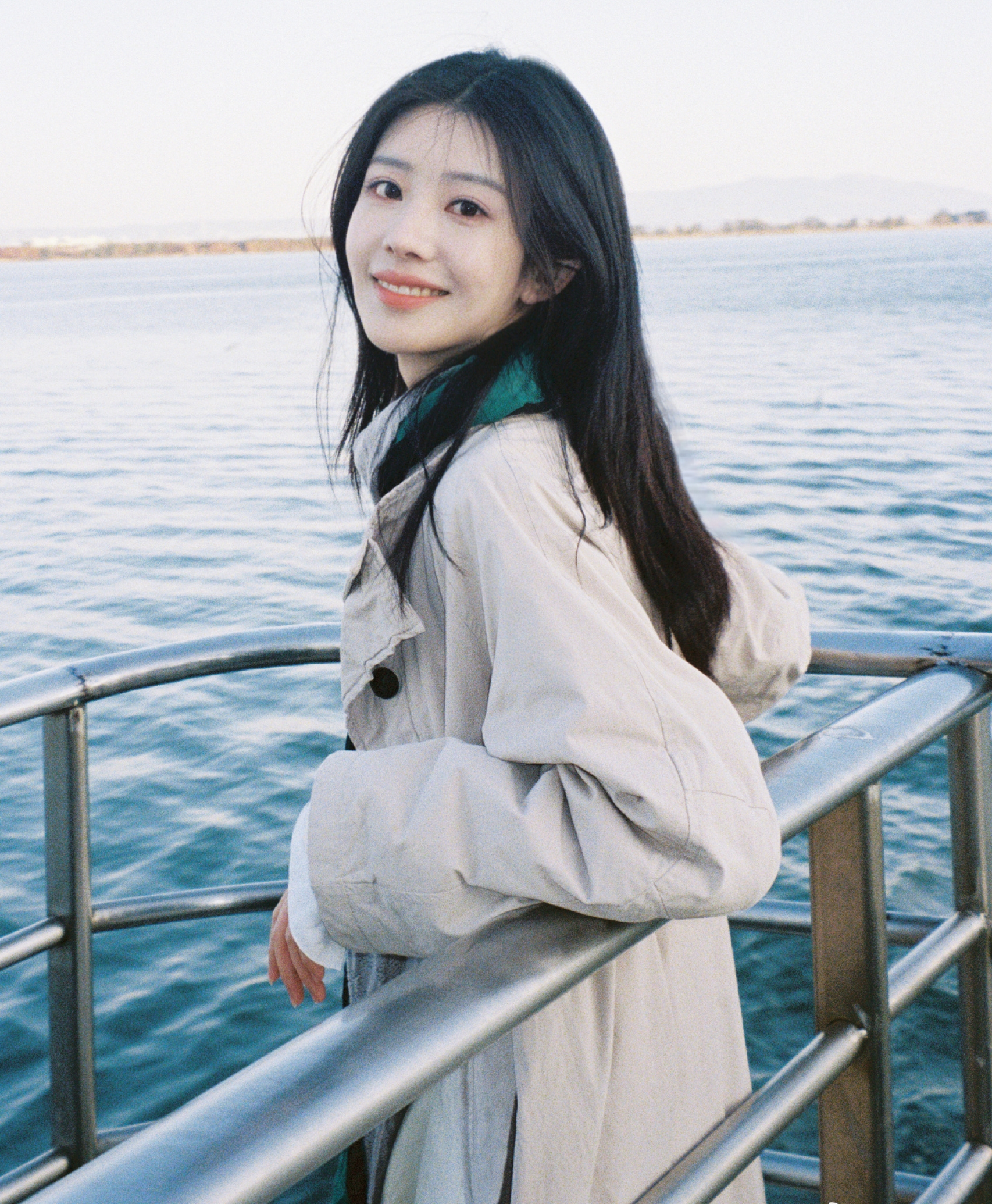 Dương Dương bị khui hint hẹn hò 