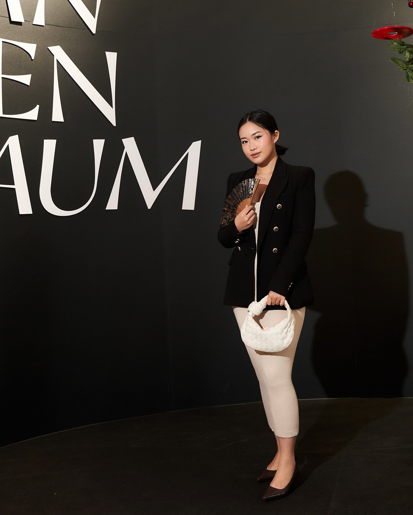Jade Trần - Từ sinh viên Luật trở thành Guerlain Girl Việt Nam: Đủ tri thức thì không bao giờ là muộn!- Ảnh 9.