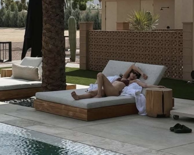 Thời tiết lúc này không thể “nóng” bằng Jennie khoe ảnh bikini: 1 chi tiết độc quyền không ai có được- Ảnh 4.