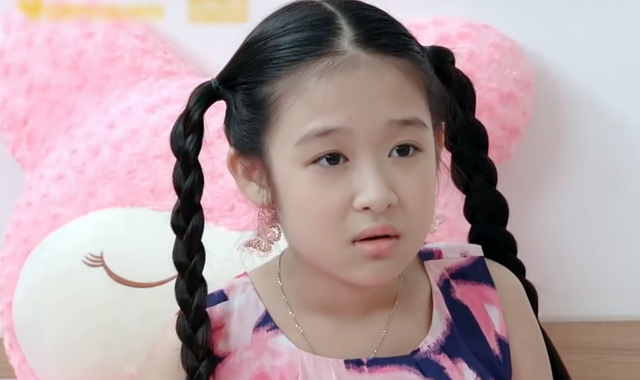 Sao nhí Gia Đình Là Số 1 bản Việt dậy thì xuất sắc sau 6 năm: Đẹp như Hoa hậu còn hát nhảy cực đỉnh- Ảnh 2. Sao nhí Gia Đình Là Số 1 bản Việt dậy thì xuất sắc sau 6 năm: Đẹp như Hoa hậu còn hát nhảy cực đỉnh- Ảnh 2.