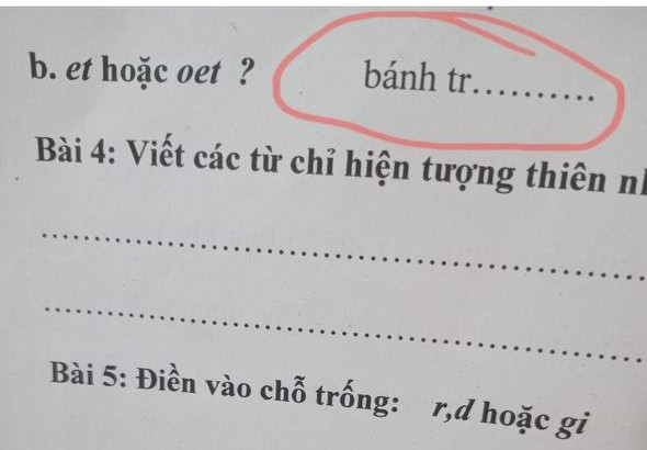 Bài tập tiếng Việt của học sinh tiểu học hỏi về một loại bánh chứa vần "et" và "oet", mẹ mất ngủ vì không tìm ra đáp án- Ảnh 1.